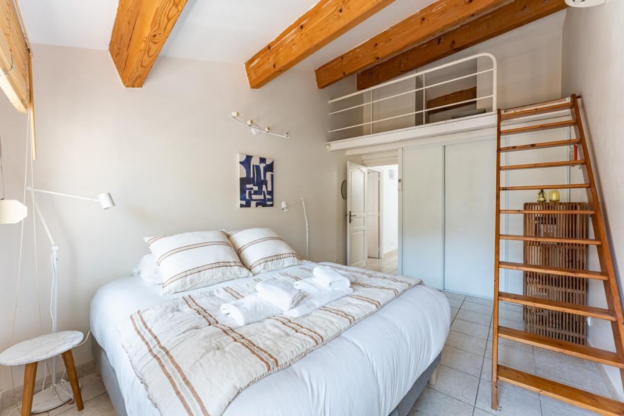 A La Calanque - Jolie Maison En Bord De Mer 马赛 外观 照片